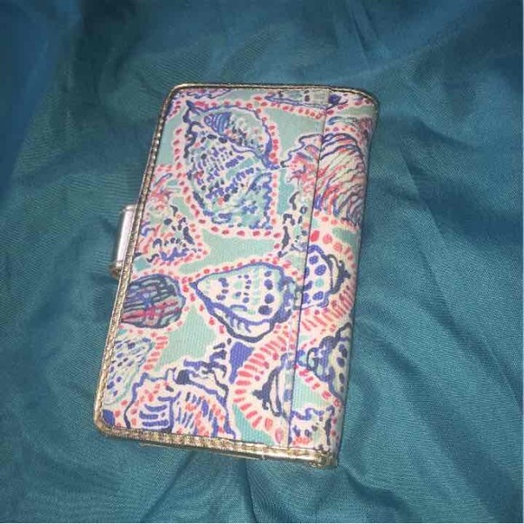 Lilly Wallet - Picture 3 of 3